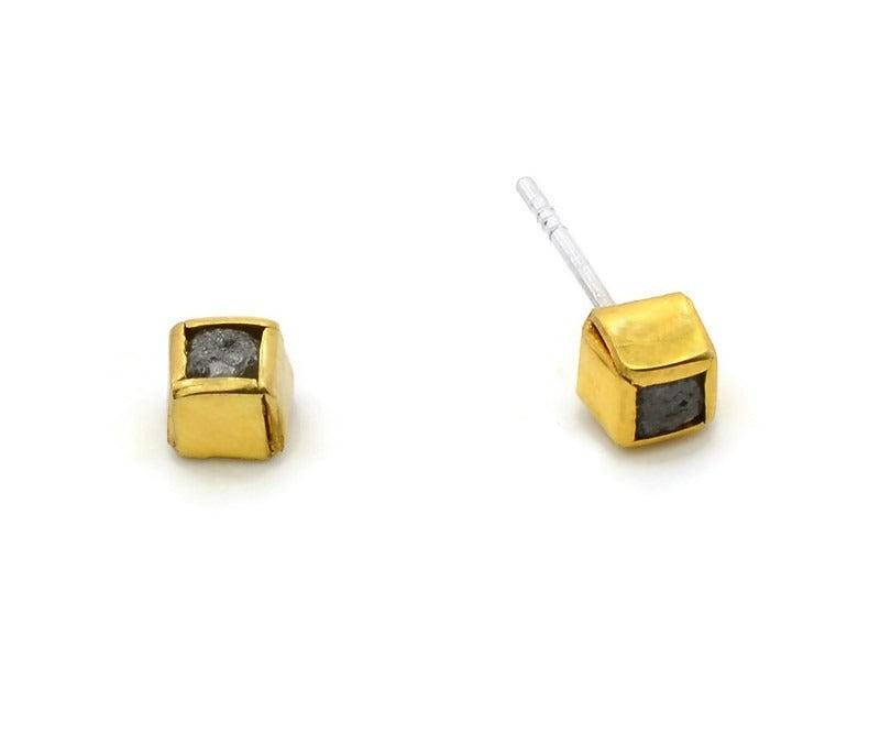 Ohrstecker Silber vergoldet mit Rohdiamant