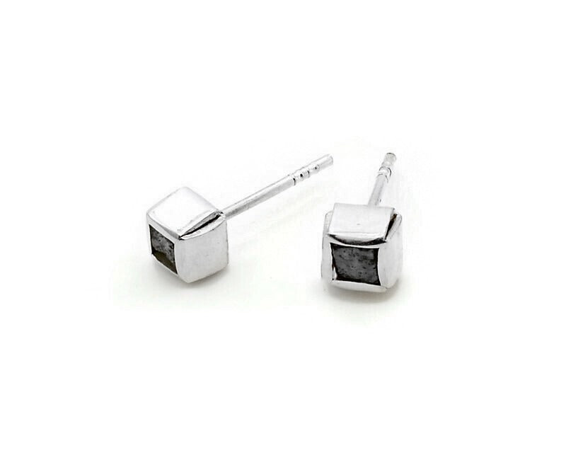 Ohrstecker Silber mit Rohdiamant