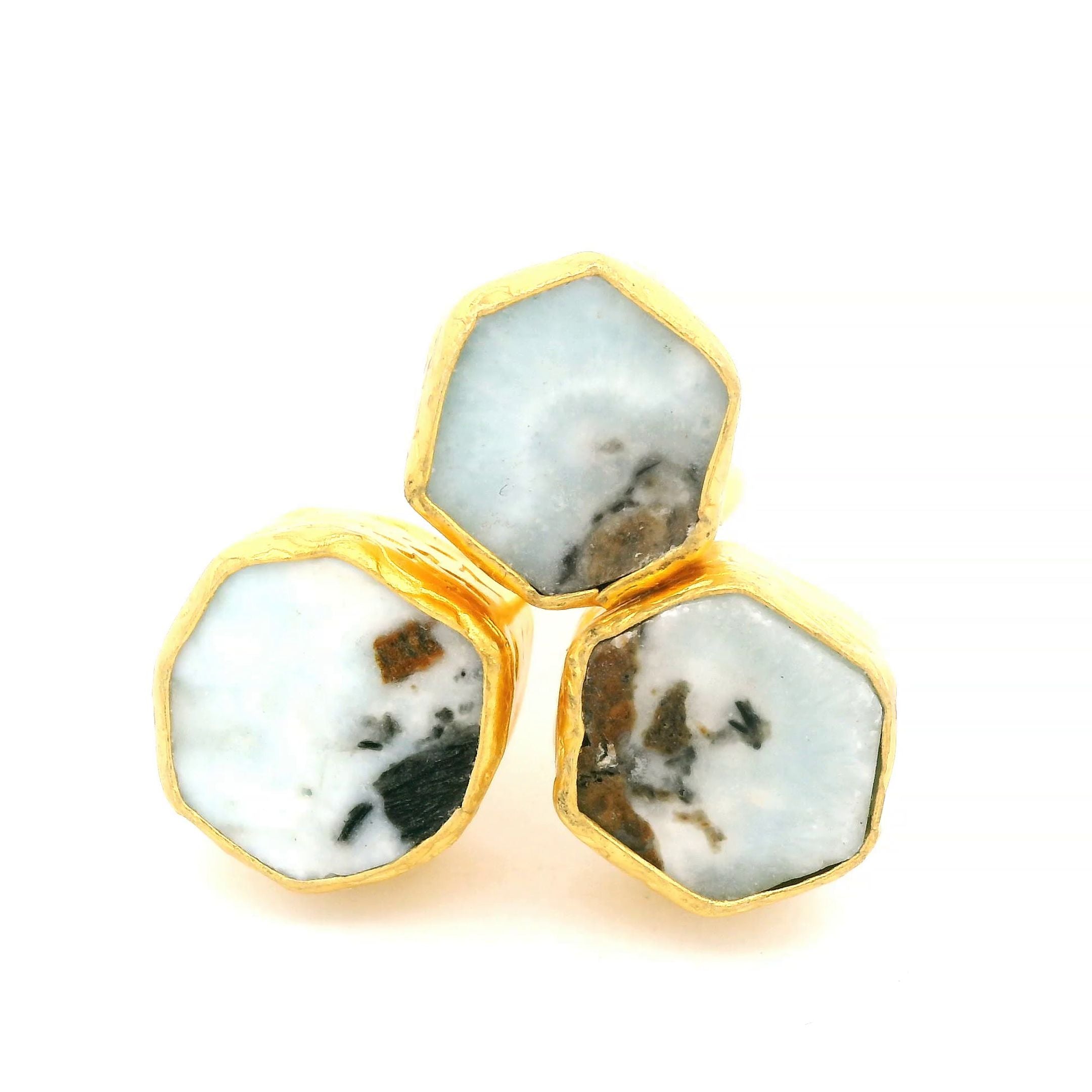 Ring Messing vergoldet, Chalcedon