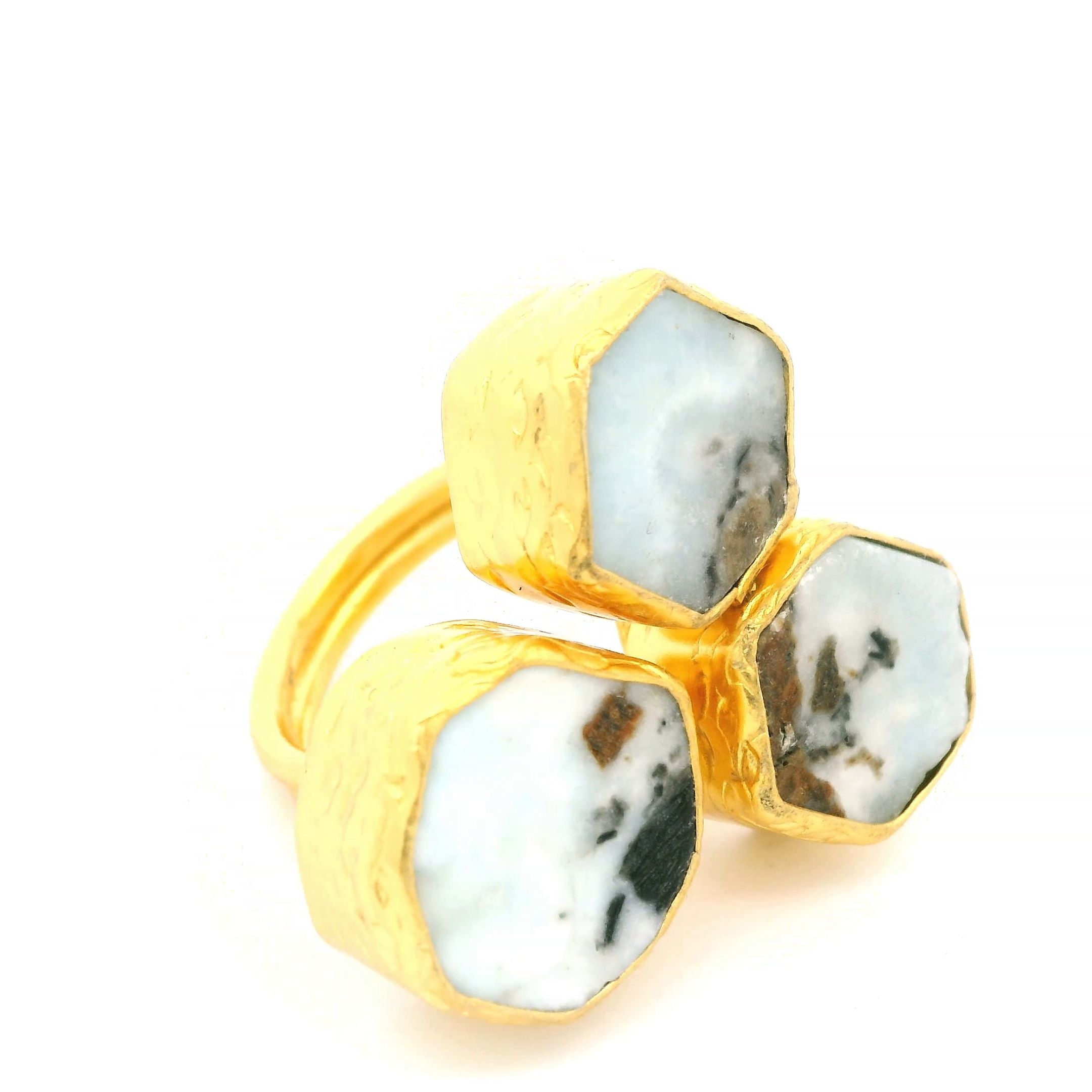 Ring Messing vergoldet, Chalcedon
