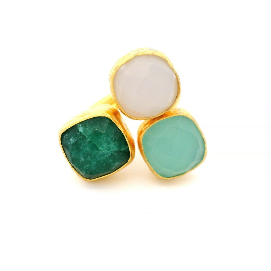 Ring Messing vergoldet mit grüner Jade, Chalcedon und Aquachalcedon