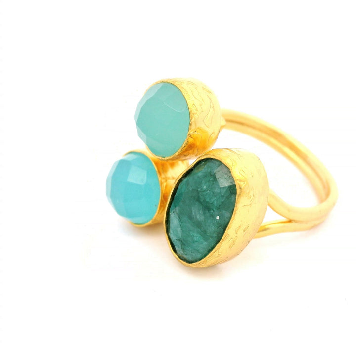 Ring Messing vergoldet, Smaragd, blauer Chalcedon, Aquachalcedon