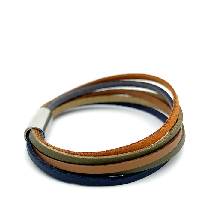 Bergliebe-e  kOmMa5 einfach gewickeltes  Armband
