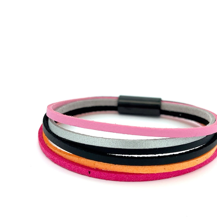 E.-e  kOmMa5 einfach gewickeltes  Armband