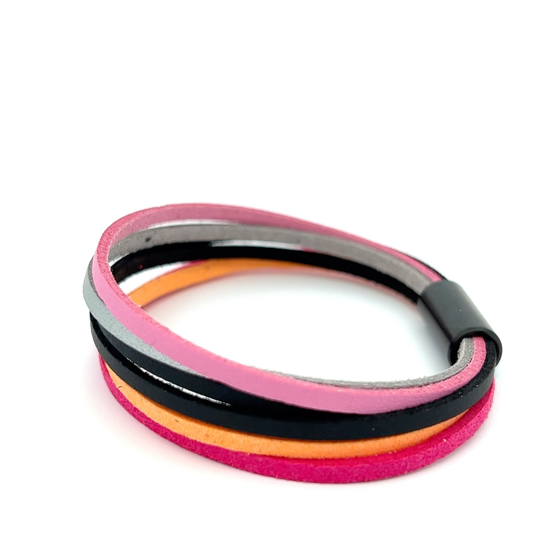 E.-e  kOmMa5 einfach gewickeltes  Armband
