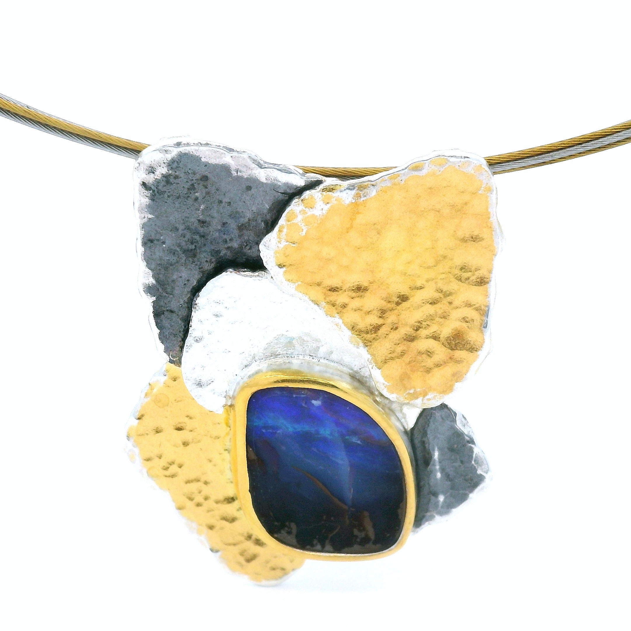 Boulder-Opal Anhänger, Silber, Silber geschwärzt und Silber vergoldet