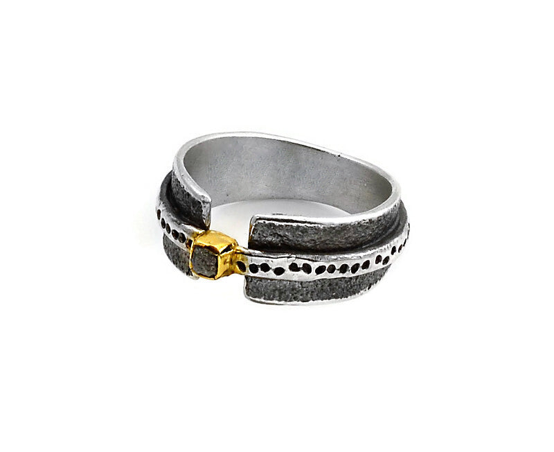 Ring Silber geschwärzt und Silber vergoldet und einem Rohdiamanten, Gr 57