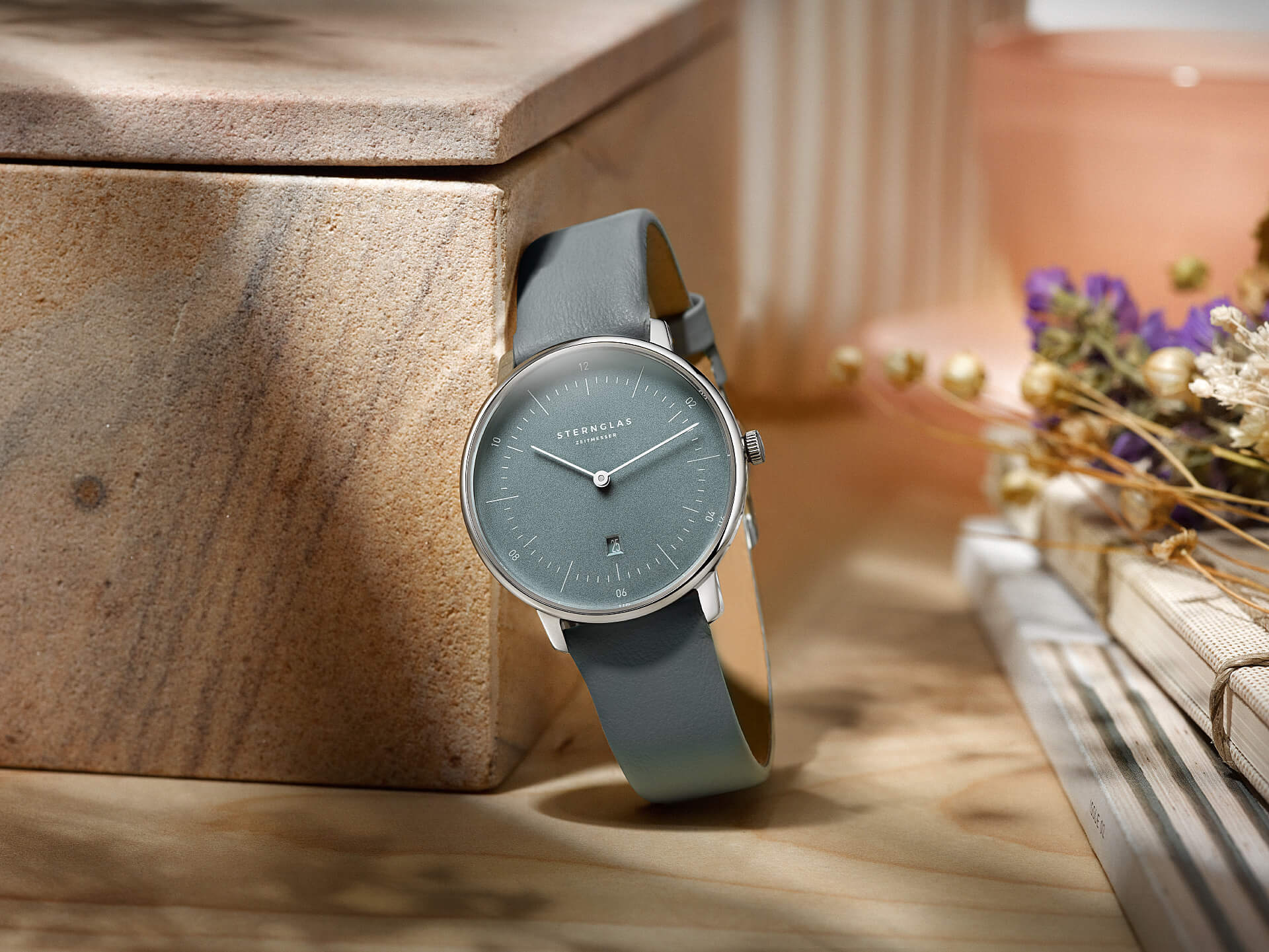 Naos XS Flora eisblau silber/ Kalbslederband salbei - 33 mm Quarz