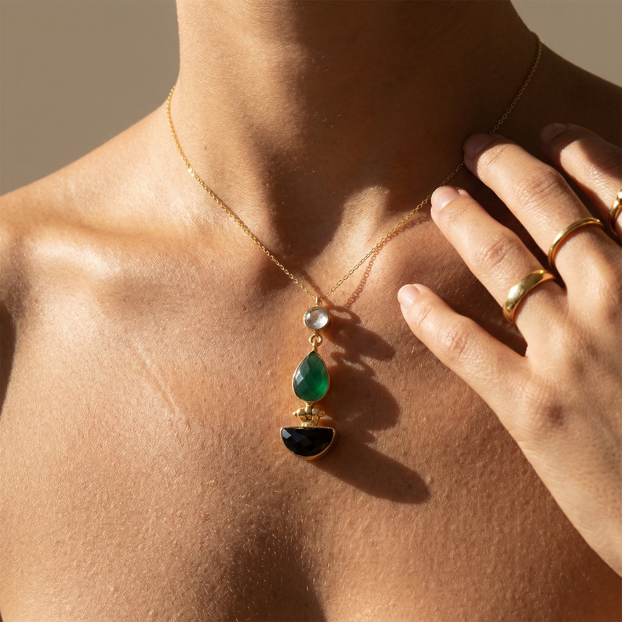 Kette Messing vergoldet Onyx schwarz/grün Labradorit
