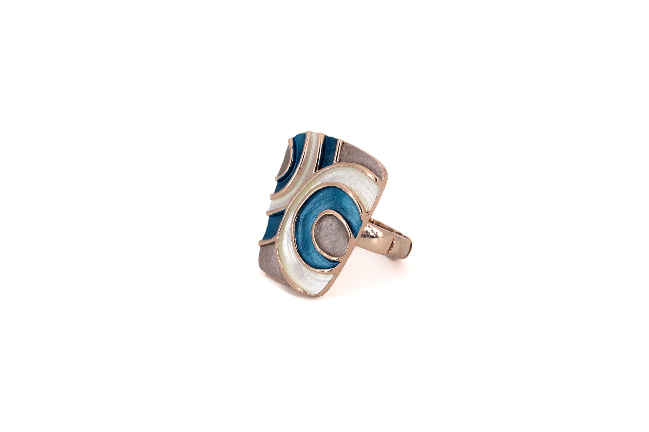 Anello zama trapezio a rilievo