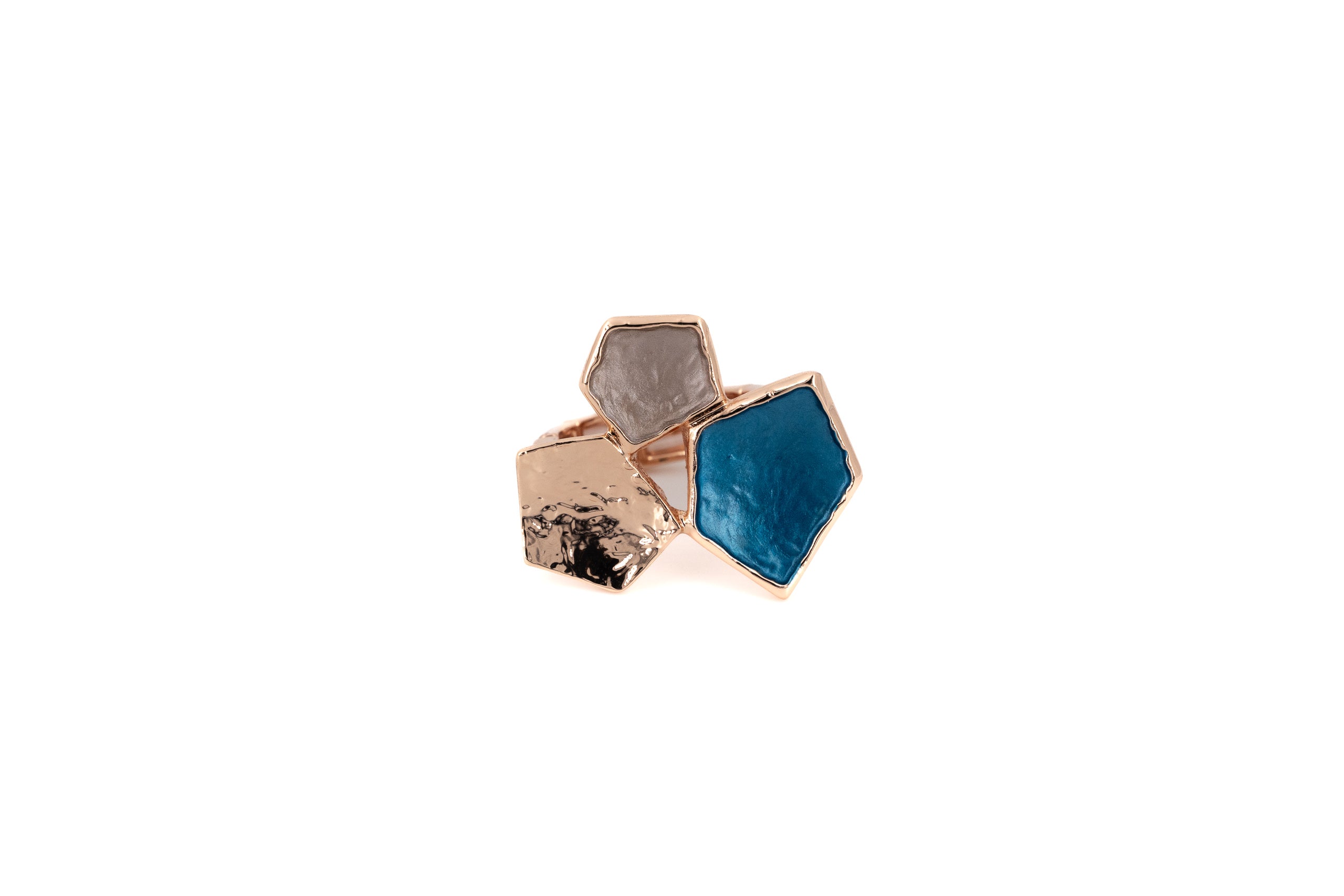 Anello zama tre pentagoni stilizzati