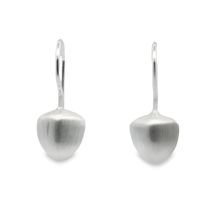 Orecchini in argento opaco