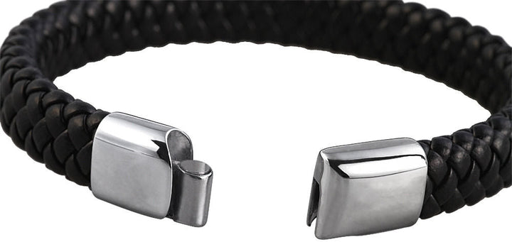 geflochtenes Echtlederarmband mit Edelstahlgravurplatte, schwarz/silberfarben
