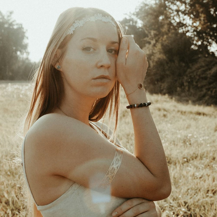Mandala Armband Skyla Gold aus Edelstahl vergoldet und Nussholz