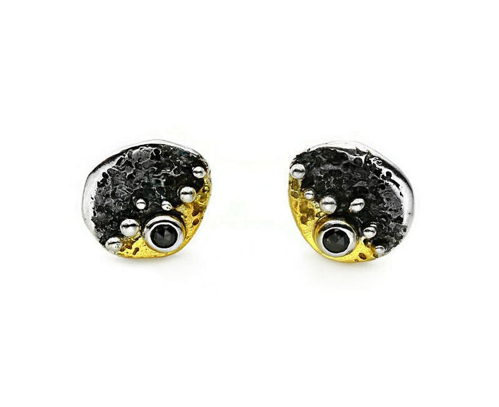 Ohrstecker Silber vergoldet und Silber geschwärzt mit einem schwarzen Diamanten