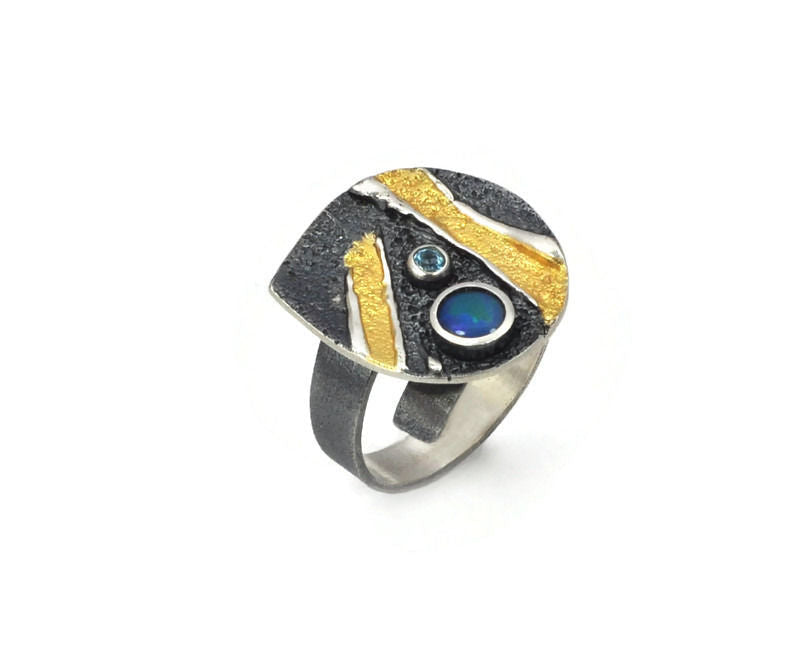 Ring Silber vergoldet - 58 und blauer Topas und Opal Doublette