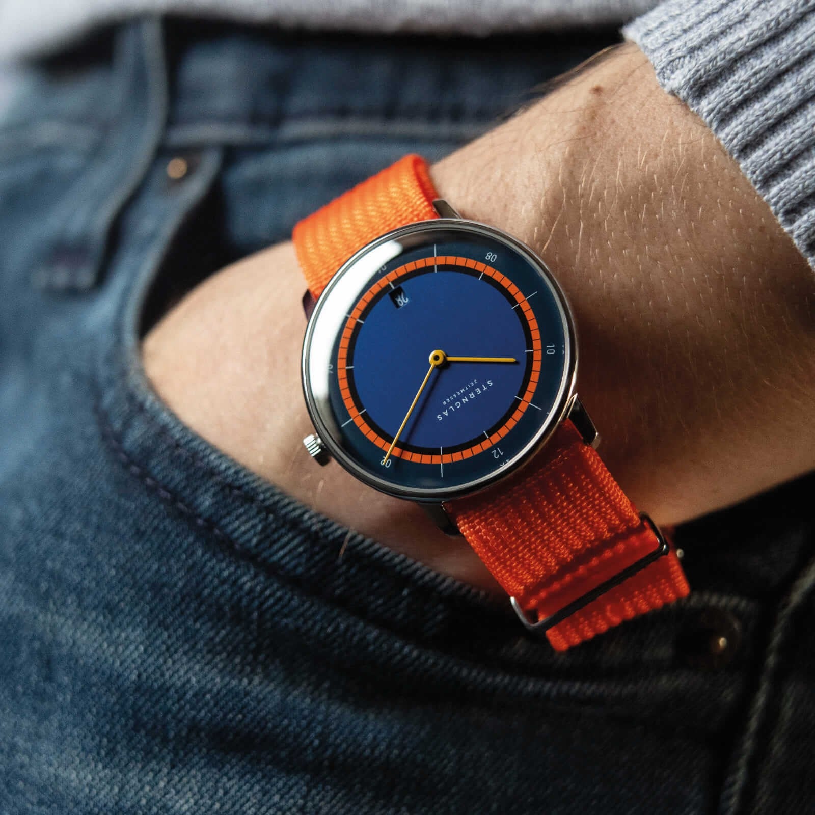 Field 20 signalorange silber (poliert)
