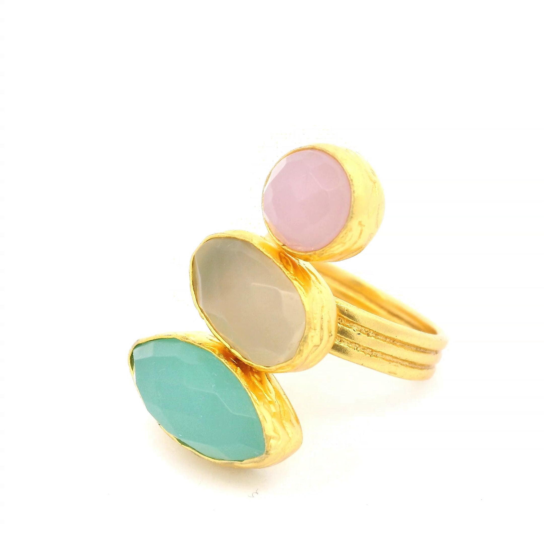 Ring Messing vergoldet, Aquachalcedon, Rosenquarz und Chalcedon