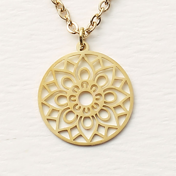 Halskette - vergoldet - Mandala des Glücks