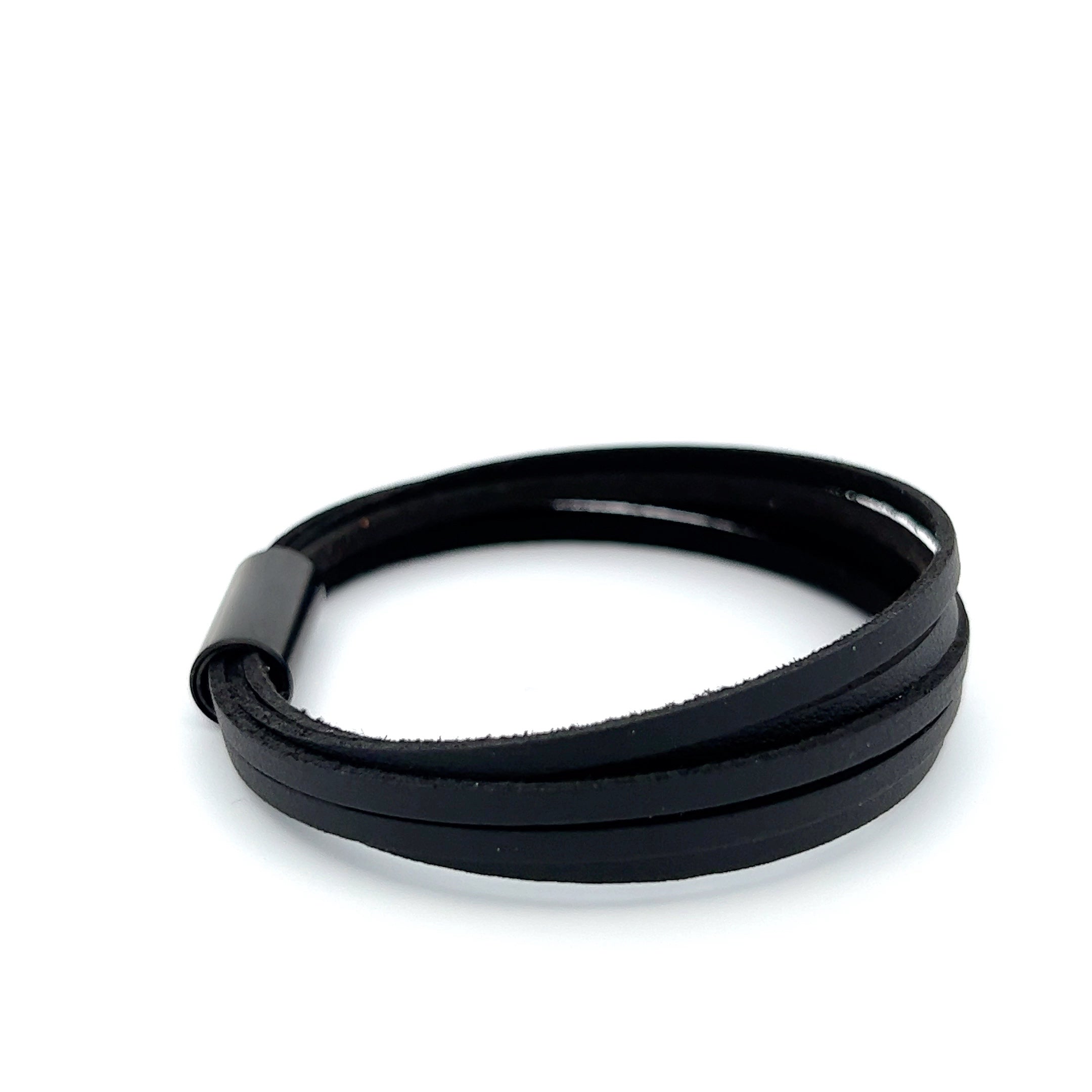 Schwarz e  kOmMa5 einfach gewickeltes Armband