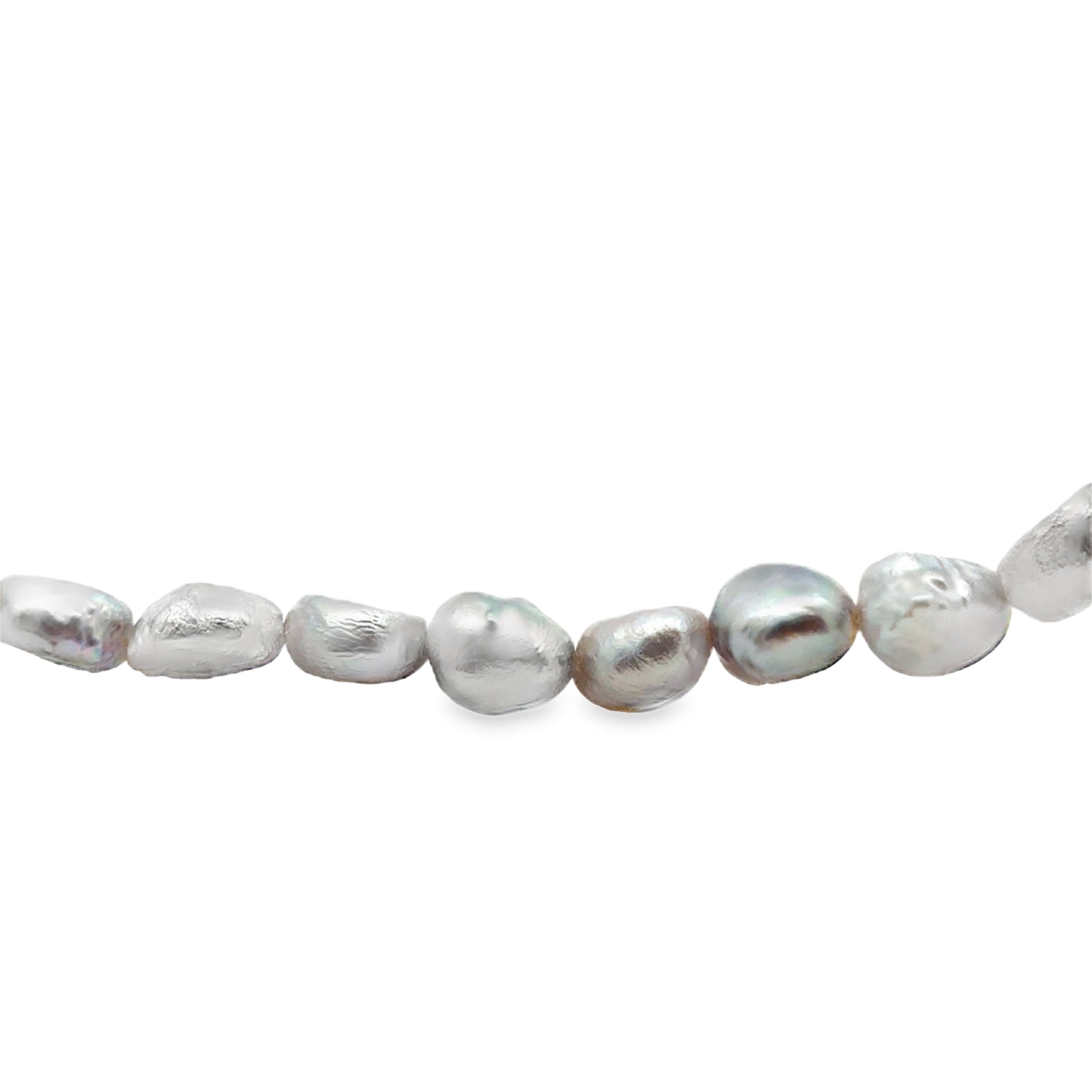Süsswasserperlenkette grau mit versilberter Schliesse,