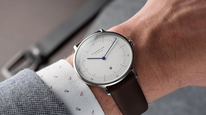 Naos XL weiss silber / Premium dunkelbraun - 42 mm Quarz