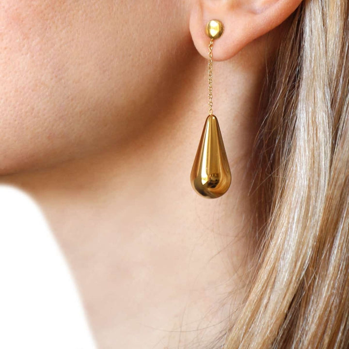 LONG DROPP WITH CHAIN STUD EARRING