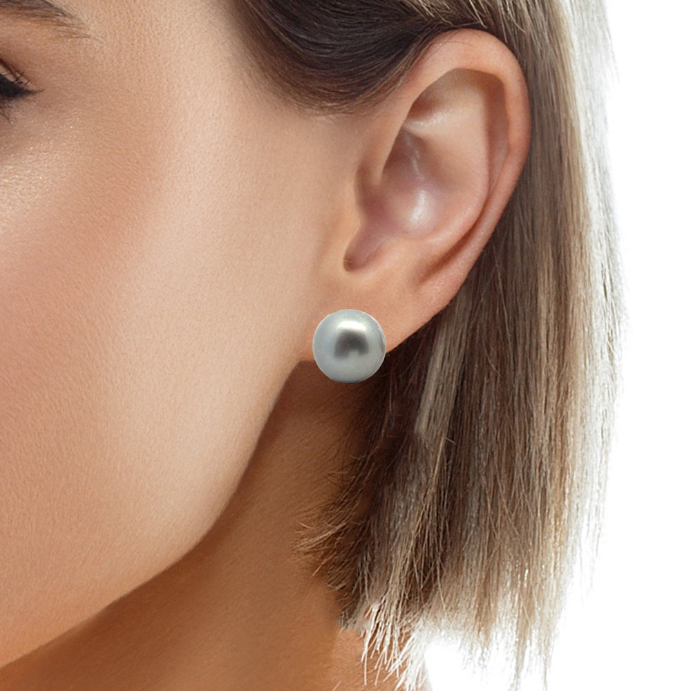 graue Süsswasserperle Button und Silber Stecker, 11 bis 12 mm - AAAA Qualität