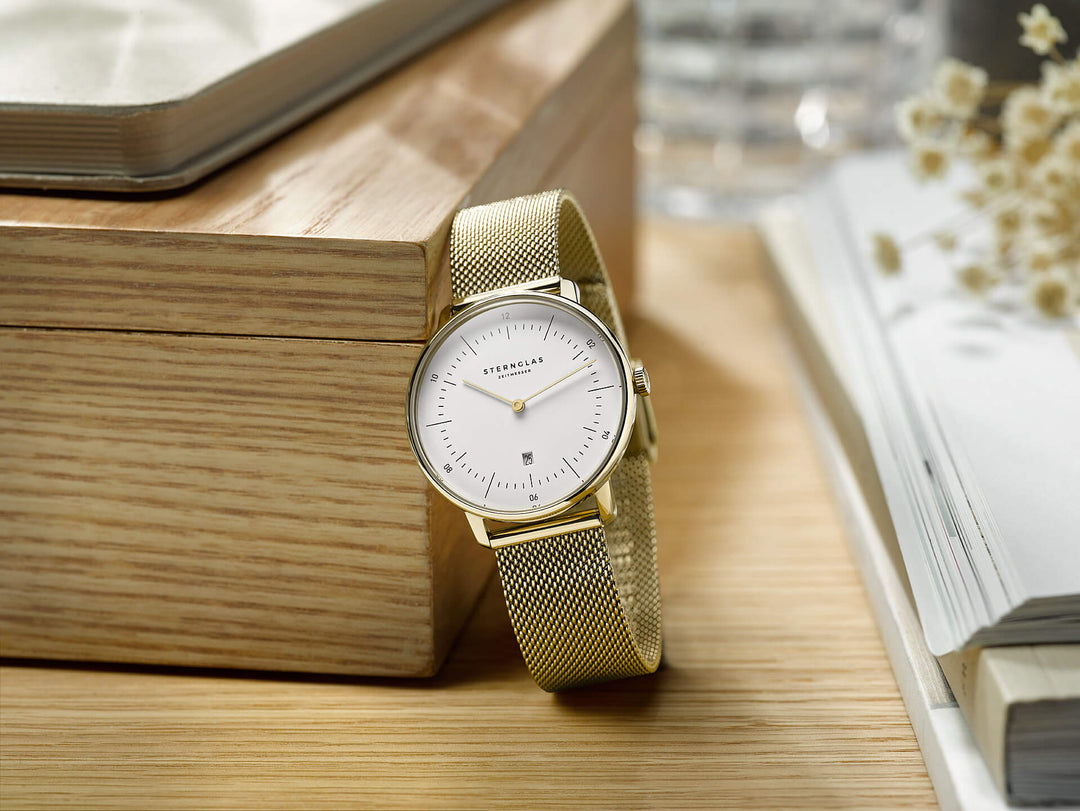 Naos xs weiss gold / Milanese -  33 mm Quarz
