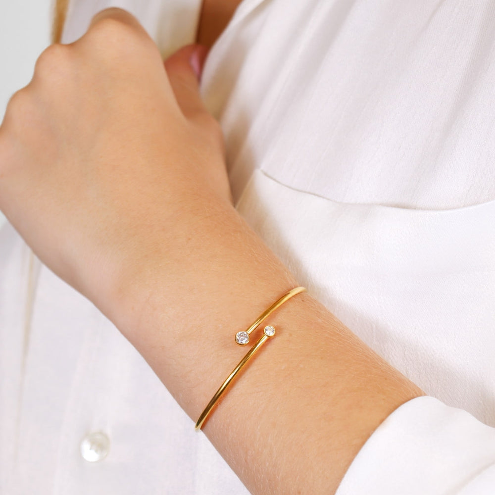 Infinity Essence bracelet