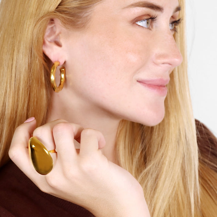 Waves Chisel ring