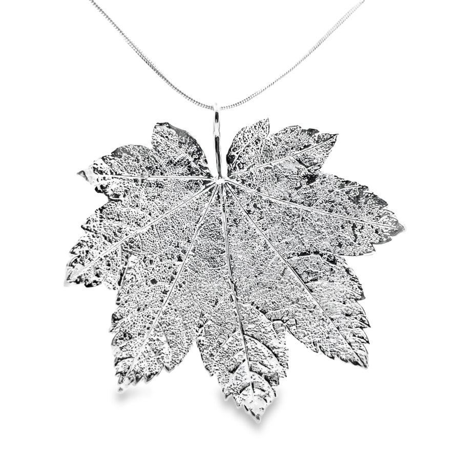 Full Moon Ahorn Anhänger, Echtblatt, mit Kette rhodiniert