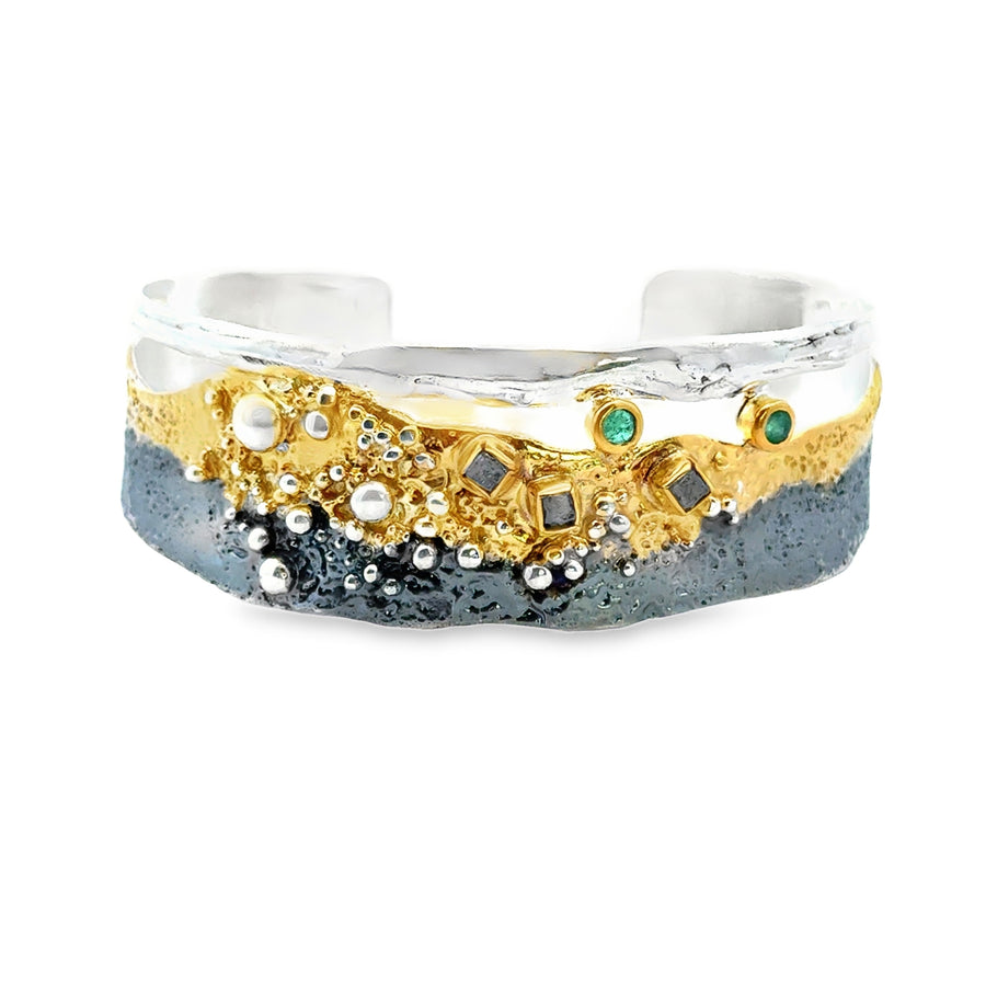 Silber Armreif mit zwei Smaragden und drei Rohdiamanten