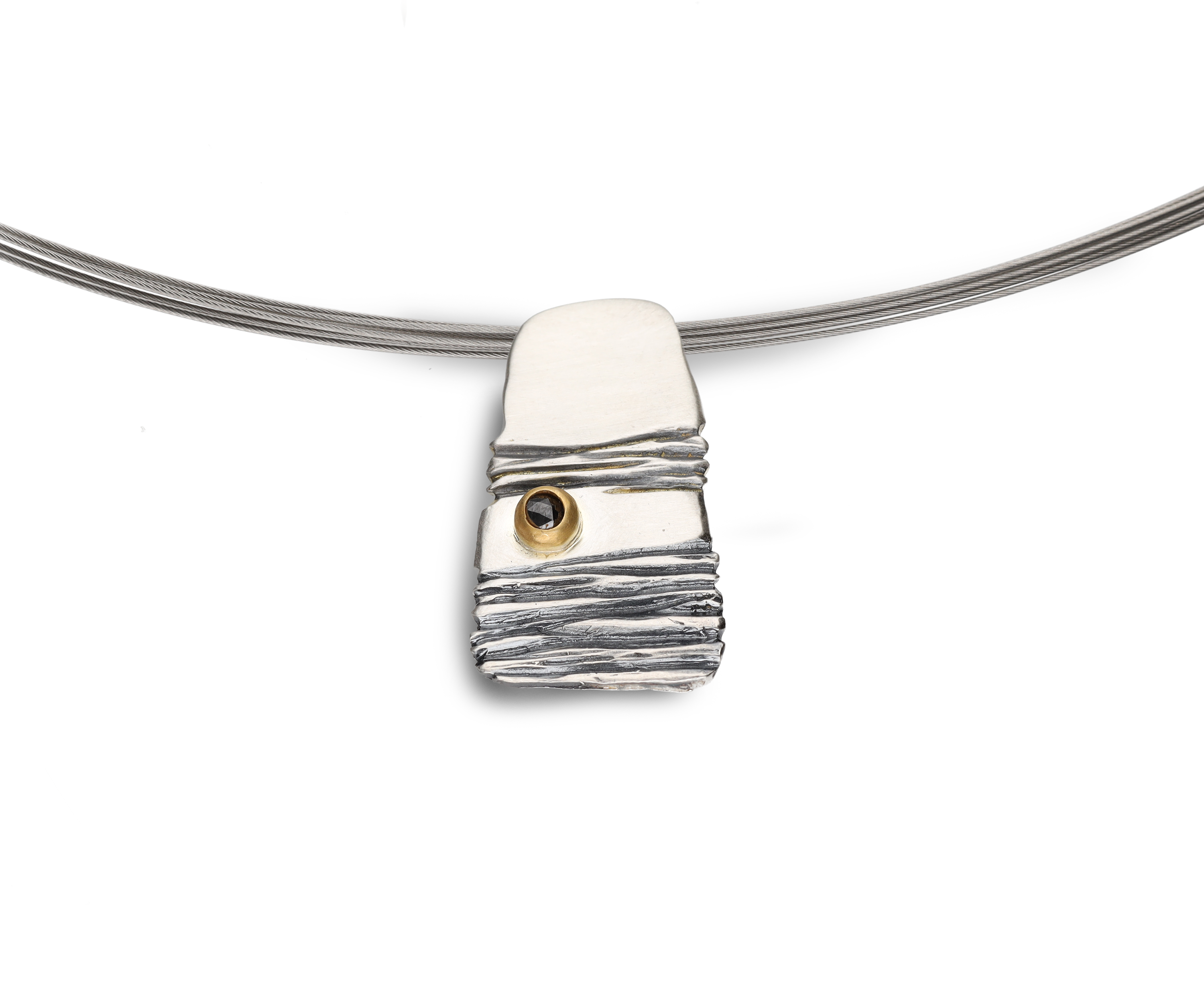 Anhänger 925 Silber, geschwärzt & vergoldet, mit schwarzem Diamant