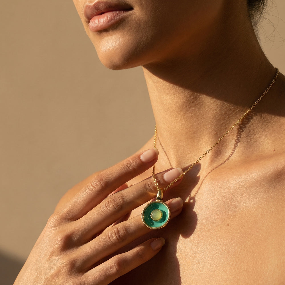 Kette Messing vergoldet Emaille Quartz grün