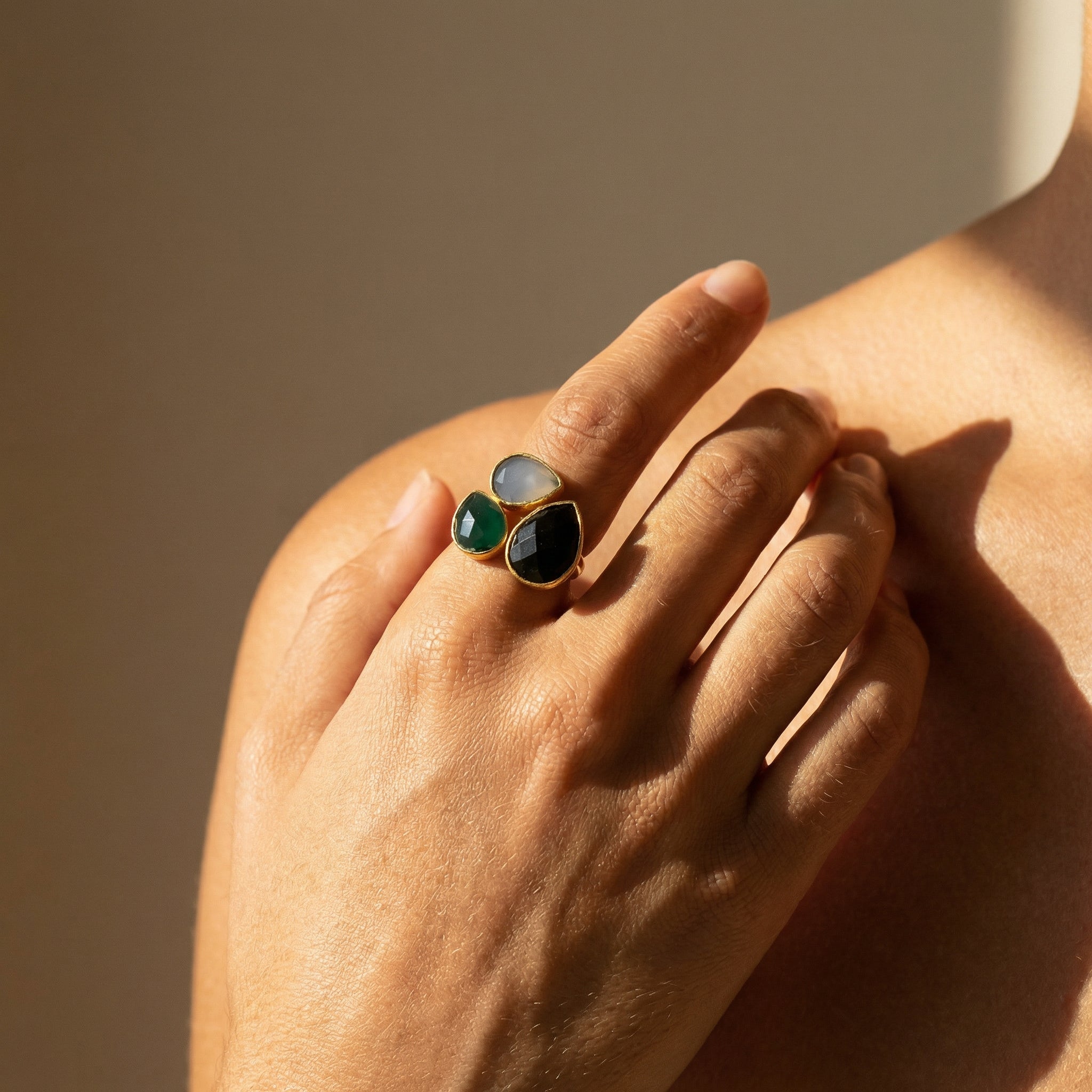 Ring Messing vergoldet Onyx schwarz/grün Labradorit