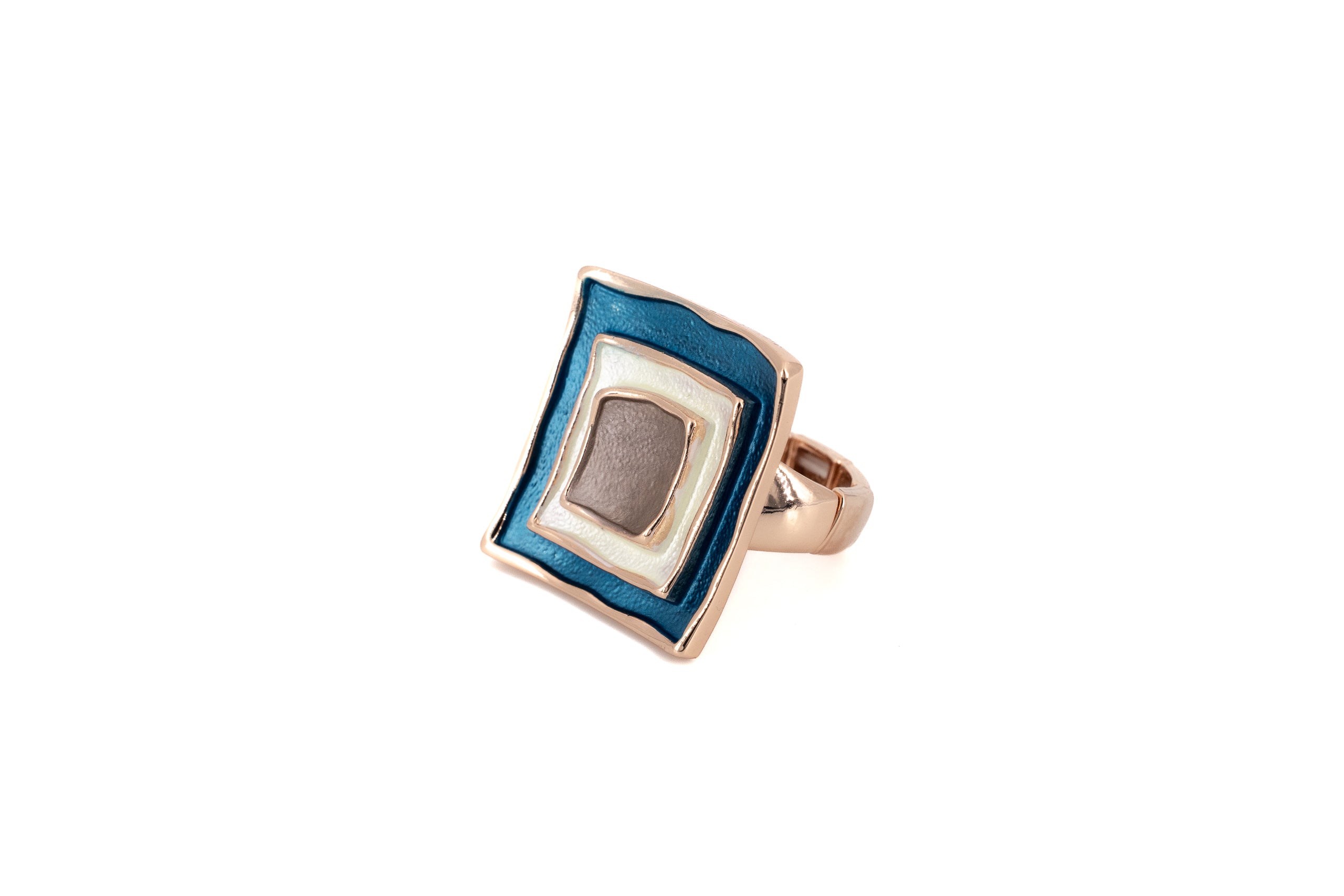 Anello zama tre quadri sovrapposti